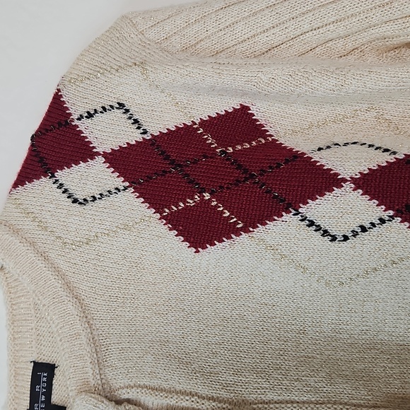 Pierri New York Cream and Burgundy Argyle Cardigan - Picture 9 of 11